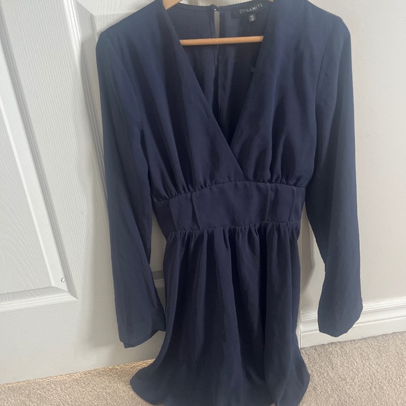 Dynamite navy dress - Picture 1 of 2